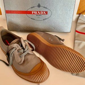 Authentic PRADA Sneakers Gabardine Rubber Toe US9 EU42 UK8